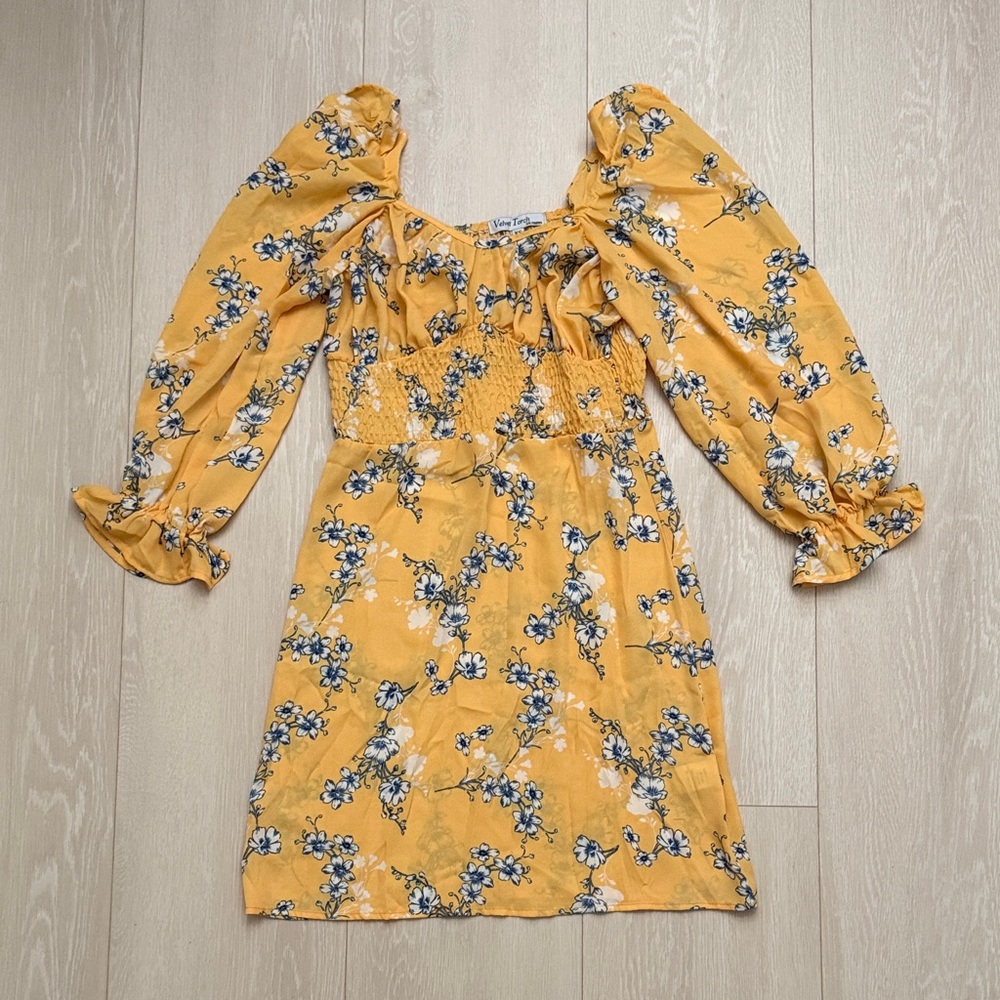 ✨Velvet Torch Yellow Floral Long Sleeve Ruched Dress